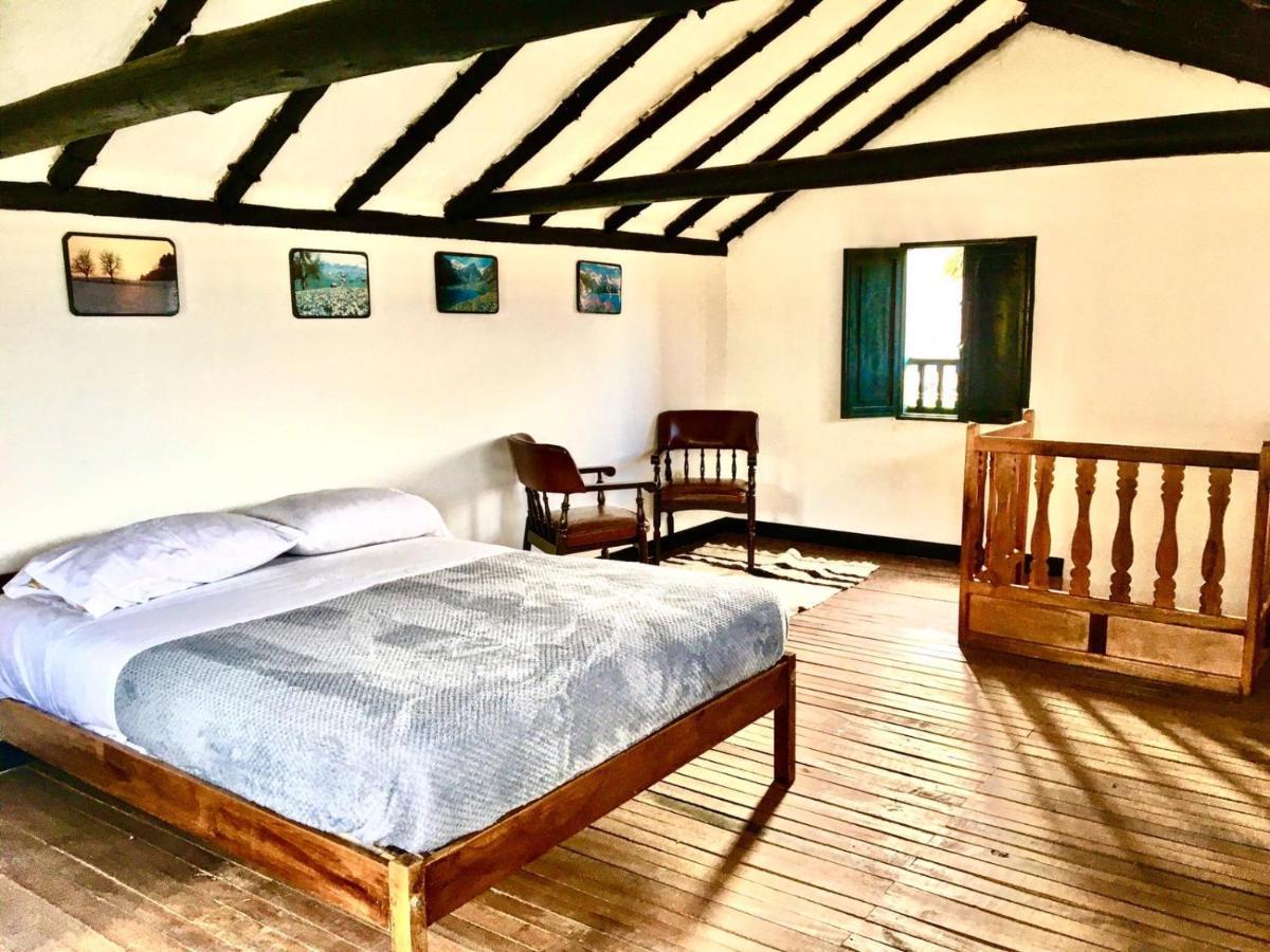 Casa Dante, Desde 1792! Hotell Tibasosa Exteriör bild
